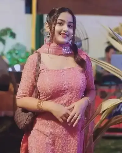 Call Girls Sonmarg Cash On Delivery